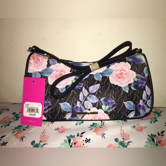 Super cute Rampage shoulder purse! - Picture 2 of 2